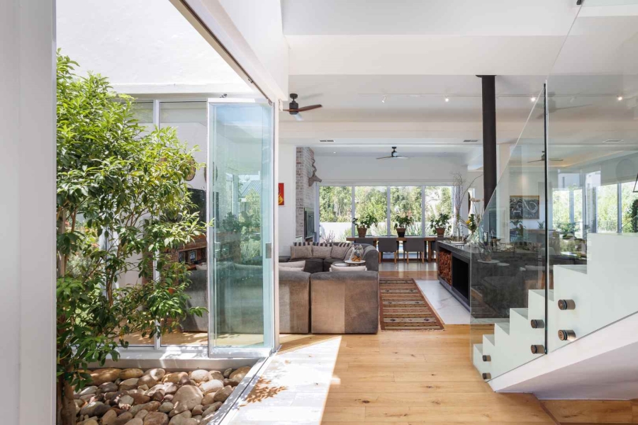 4 Bedroom Property for Sale in Val De Vie Estate Western Cape